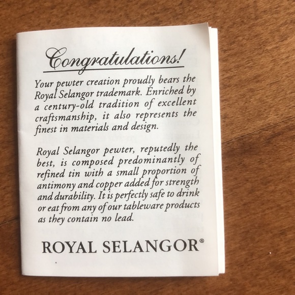 Royal Selangor pewter teddy bear trinket box - Picture 4 of 4